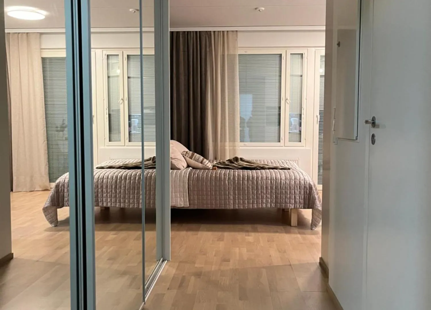 Studio Vip - Close To Airport And Tikkurila Train Station Vantaa