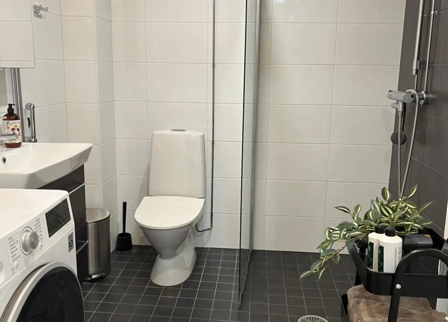 Studio Vip - Close To Airport And Tikkurila Train Station Vantaa Finland
